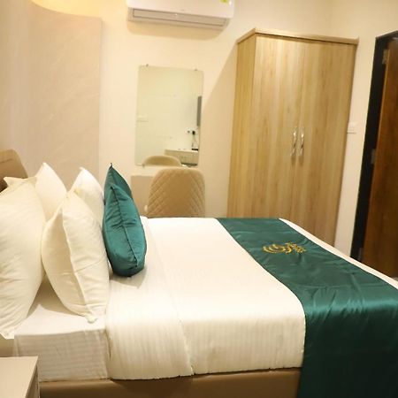 Hotel Cosmos Green Indore Exterior photo